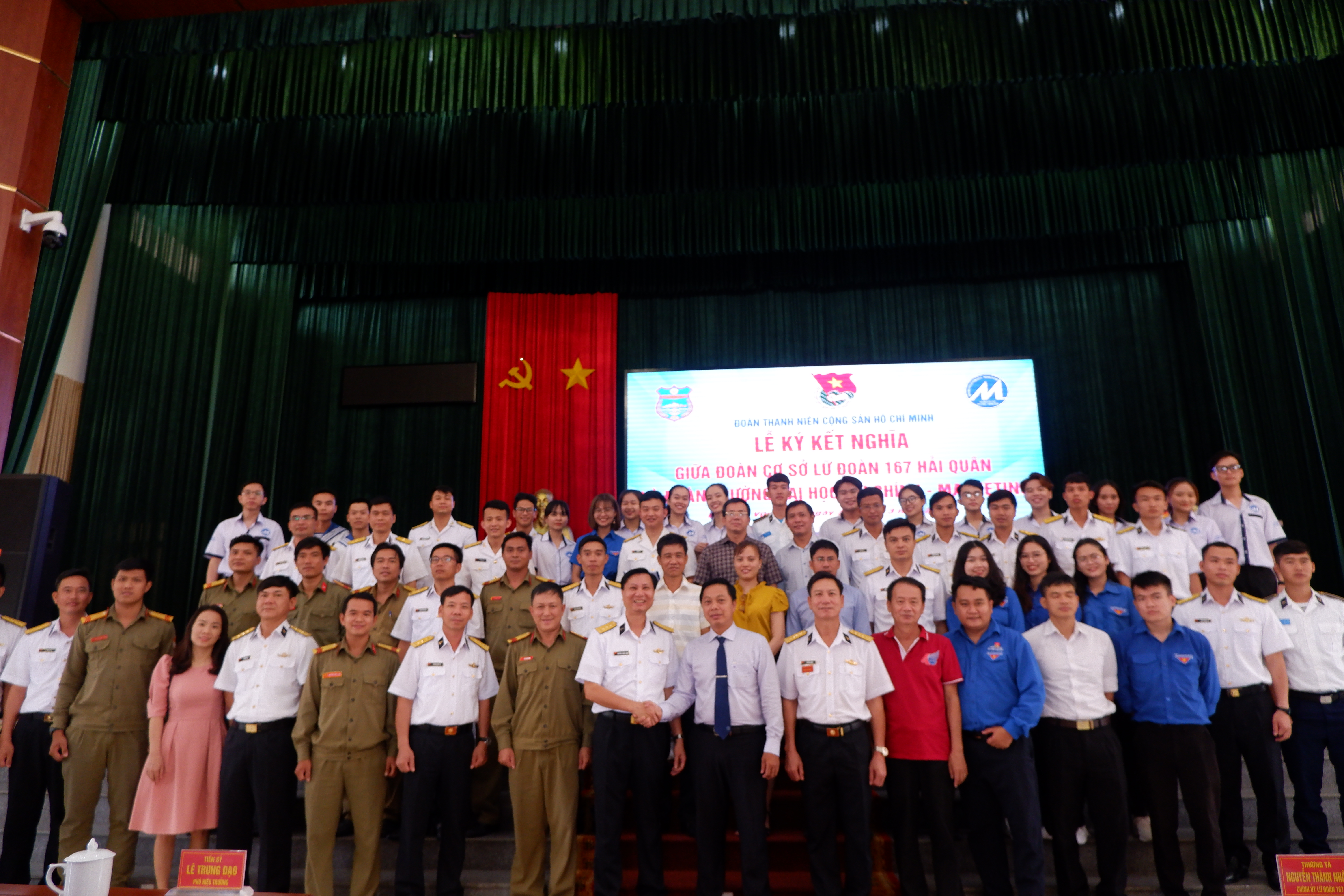LỄ KÝ KẾT NGHĨA GIỮA ĐOÀN CƠ SỞ LỮ ĐOÀN 167 HẢI QUÂN VÀ ĐOÀN TRƯỜNG ĐẠI HỌC TÀI CHÍNH – MARKTEING